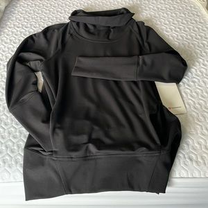 Lululemon, High Lines Pullover.  Size 6. Black colour